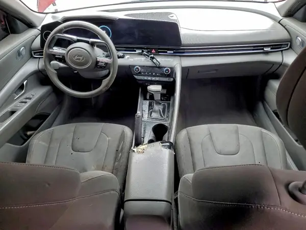 KMHLM4DG8RU675161 2024 HYUNDAI ELANTRA - Image 8
