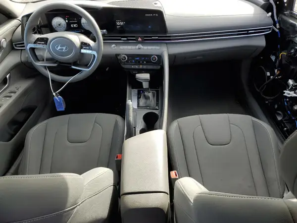 KMHLM4DG8RU678402 2024 HYUNDAI ELANTRA - Image 8