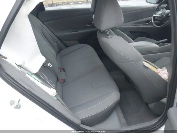 KMHLM4DG8RU678593 2024 HYUNDAI ELANTRA - Image 8