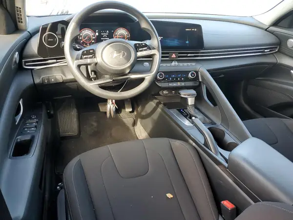 KMHLM4DG8RU679193 2024 HYUNDAI ELANTRA - Image 8