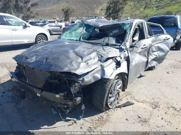 KMHLM4DG8RU679405 2024 HYUNDAI ELANTRA - Image 2