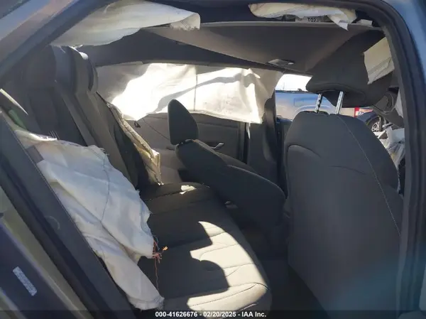KMHLM4DG8RU679405 2024 HYUNDAI ELANTRA - Image 8