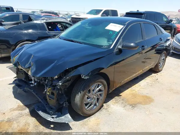 KMHLM4DG8RU682661 2024 HYUNDAI ELANTRA - Image 2