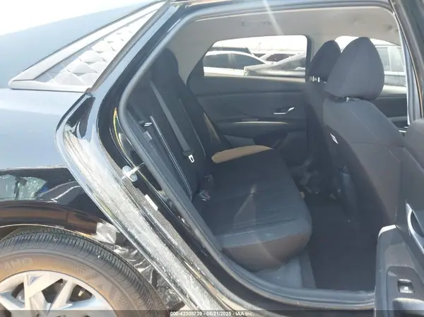 KMHLM4DG8RU682661 2024 HYUNDAI ELANTRA - Image 8