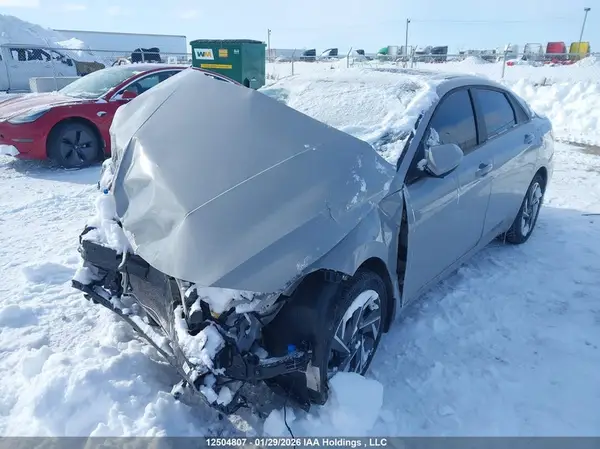 KMHLM4DG8RU683101 2024 HYUNDAI ELANTRA - Image 2