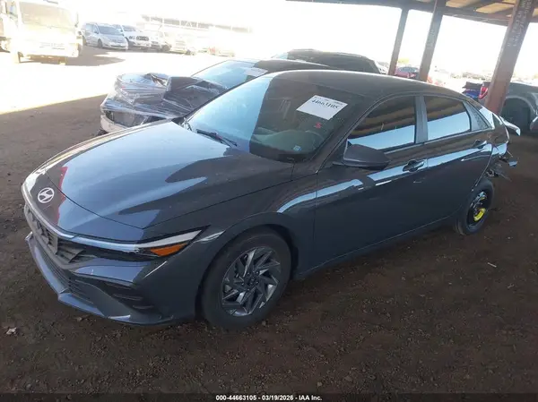 KMHLM4DG8RU684099 2024 HYUNDAI ELANTRA - Image 2