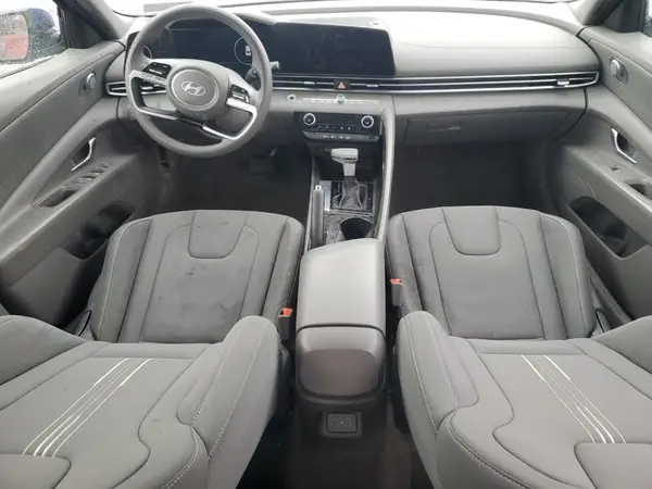 KMHLM4DG8RU689061 2024 HYUNDAI ELANTRA - Image 8