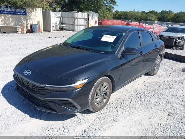 KMHLM4DG8RU692879 2024 HYUNDAI ELANTRA - Image 2