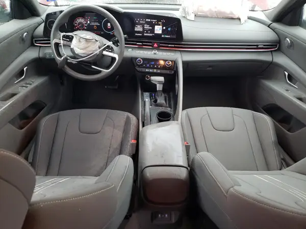 KMHLM4DG8RU704691 2024 HYUNDAI ELANTRA - Image 8