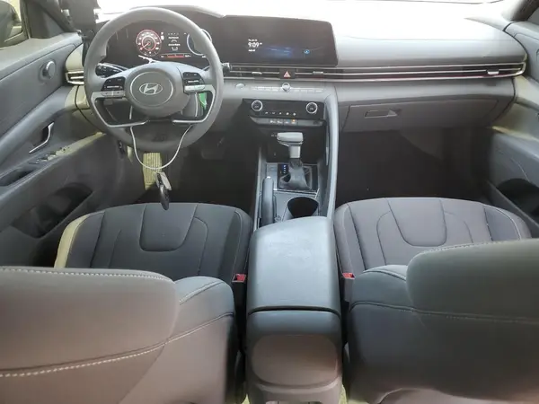 KMHLM4DG8RU706179 2024 HYUNDAI ELANTRA - Image 8