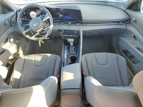 KMHLM4DG8RU709079 2024 HYUNDAI ELANTRA - Image 8