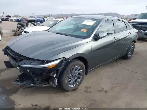 KMHLM4DG8RU712161 2024 HYUNDAI ELANTRA - Image 2