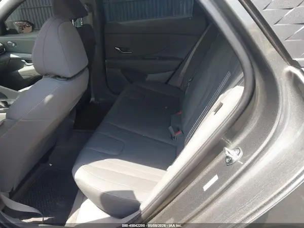 KMHLM4DG8RU720065 2024 HYUNDAI ELANTRA - Image 8