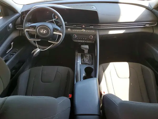 KMHLM4DG8RU723421 2024 HYUNDAI ELANTRA - Image 8