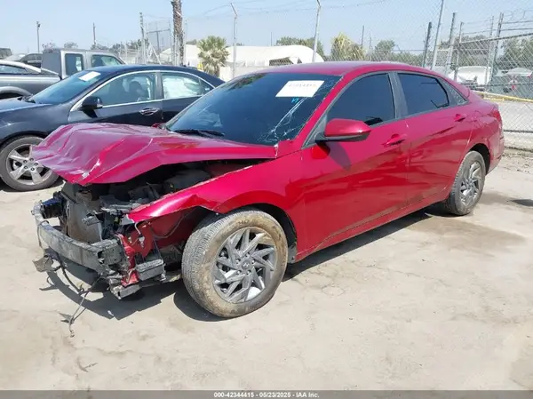 KMHLM4DG8RU730160 2024 HYUNDAI ELANTRA - Image 2