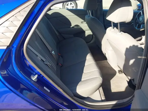 KMHLM4DG8RU730708 2024 HYUNDAI ELANTRA - Image 8