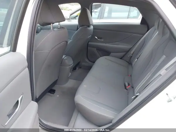KMHLM4DG8RU734970 2024 HYUNDAI ELANTRA - Image 8