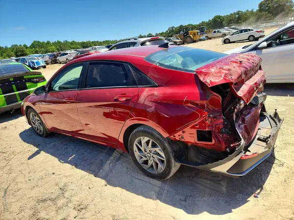 KMHLM4DG8RU736525 2024 HYUNDAI ELANTRA - Image 2