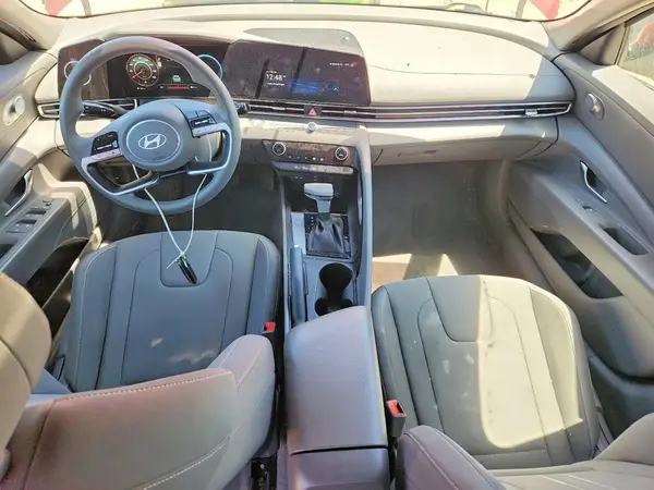 KMHLM4DG8RU736525 2024 HYUNDAI ELANTRA - Image 8
