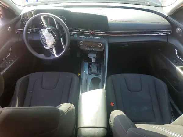 KMHLM4DG8RU736878 2024 HYUNDAI ELANTRA - Image 8