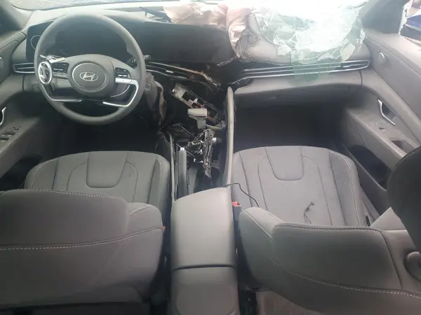 KMHLM4DG8RU738372 2024 HYUNDAI ELANTRA - Image 8