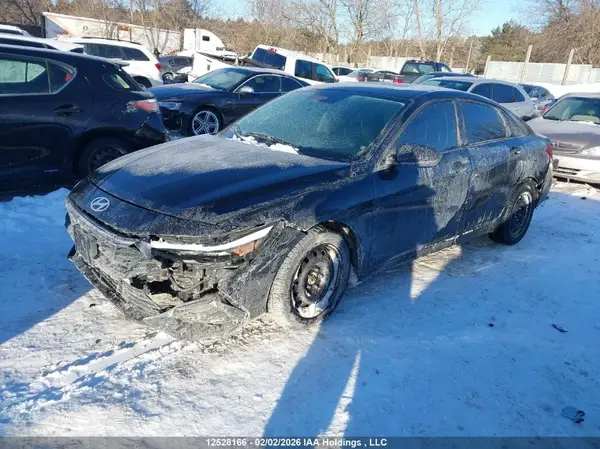 KMHLM4DG8RU738971 2024 HYUNDAI ELANTRA - Image 2