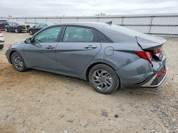 KMHLM4DG8RU751591 2024 HYUNDAI ELANTRA - Image 2