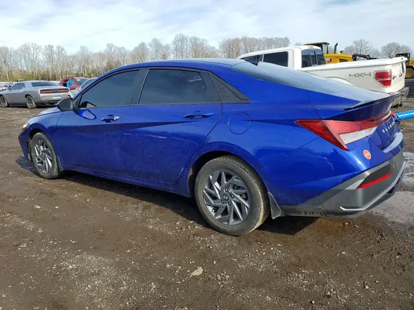 KMHLM4DG8RU752661 2024 HYUNDAI ELANTRA - Image 2