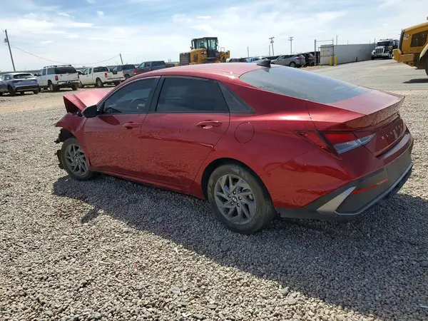 KMHLM4DG8RU753082 2024 HYUNDAI ELANTRA - Image 2