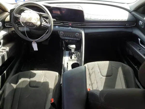 KMHLM4DG8RU753082 2024 HYUNDAI ELANTRA - Image 8