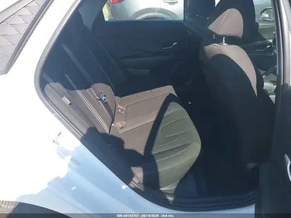 KMHLM4DG8RU755978 2024 HYUNDAI ELANTRA - Image 8