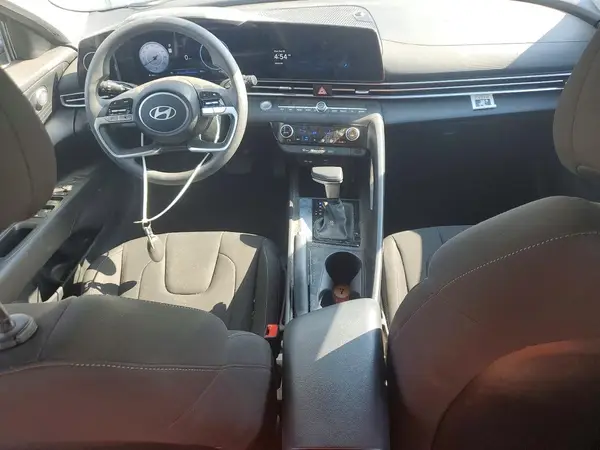 KMHLM4DG8RU768956 2024 HYUNDAI ELANTRA - Image 8