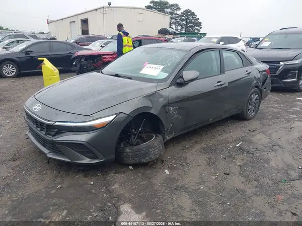 KMHLM4DG8RU771291 2024 HYUNDAI ELANTRA - Image 2