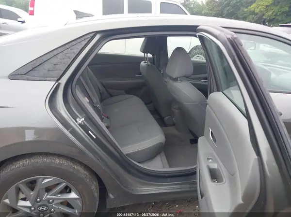 KMHLM4DG8RU771291 2024 HYUNDAI ELANTRA - Image 8