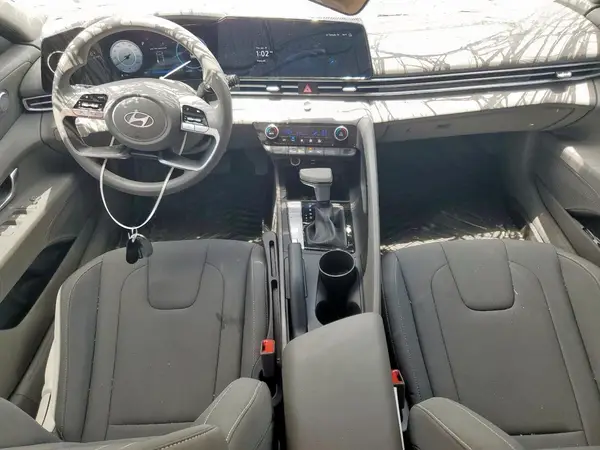 KMHLM4DG8RU784896 2024 HYUNDAI ELANTRA - Image 8