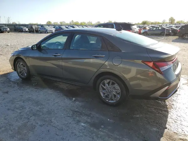 KMHLM4DG8RU796787 2024 HYUNDAI ELANTRA - Image 2