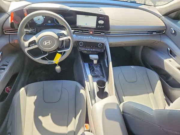 KMHLM4DG8RU799821 2024 HYUNDAI ELANTRA - Image 8