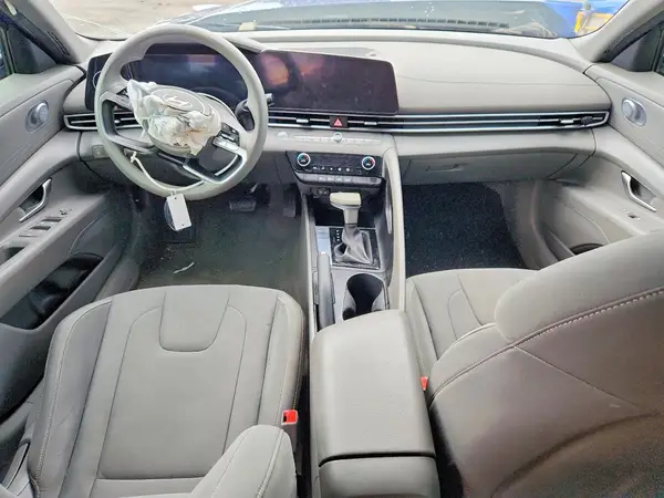 KMHLM4DG8RU807531 2024 HYUNDAI ELANTRA - Image 8