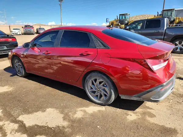 KMHLM4DG8RU807948 2024 HYUNDAI ELANTRA - Image 2