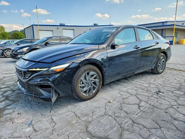 KMHLM4DG8RU833031 2024 HYUNDAI ELANTRA - Image 1