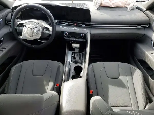 KMHLM4DG8RU834213 2024 HYUNDAI ELANTRA - Image 8
