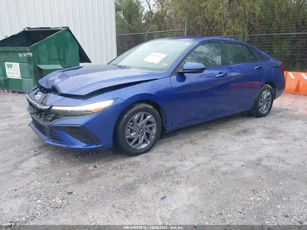 KMHLM4DG8RU837399 2024 HYUNDAI ELANTRA - Image 2