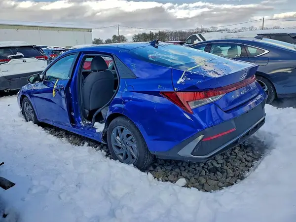 KMHLM4DG8RU844613 2024 HYUNDAI ELANTRA - Image 2