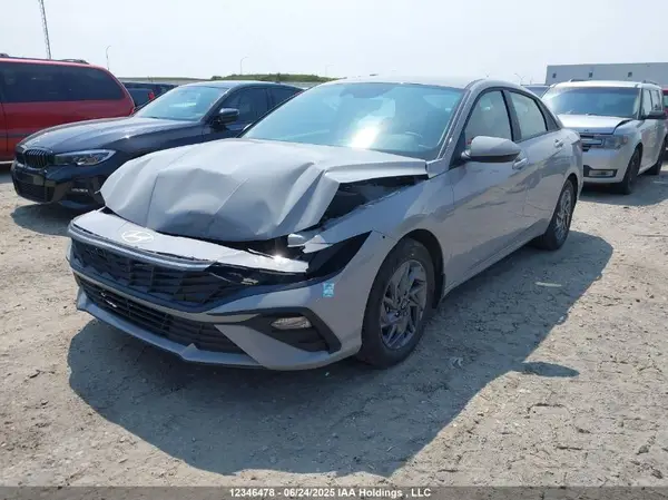 KMHLM4DG8RU850685 2024 HYUNDAI ELANTRA - Image 2