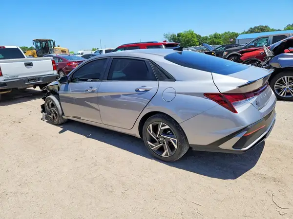 KMHLM4DG8SU012257 2025 HYUNDAI ELANTRA - Image 2