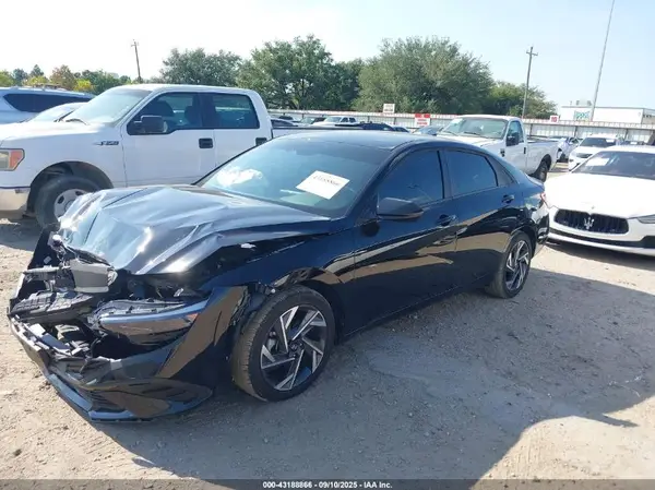 KMHLM4DG8SU013523 2025 HYUNDAI ELANTRA - Image 2