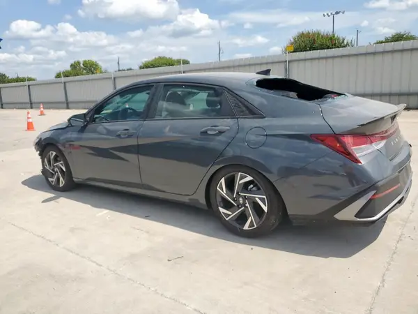 KMHLM4DG8SU015708 2025 HYUNDAI ELANTRA - Image 2