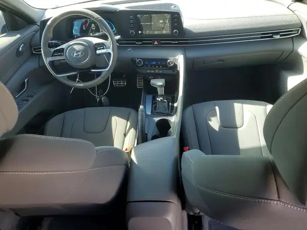KMHLM4DG8SU019189 2025 HYUNDAI ELANTRA - Image 8