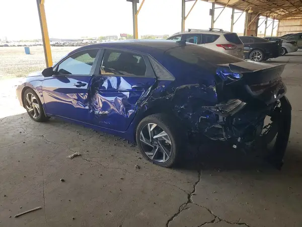 KMHLM4DG8SU021282 2025 HYUNDAI ELANTRA - Image 2
