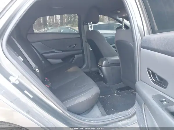 KMHLM4DG8SU021668 2025 HYUNDAI ELANTRA - Image 8